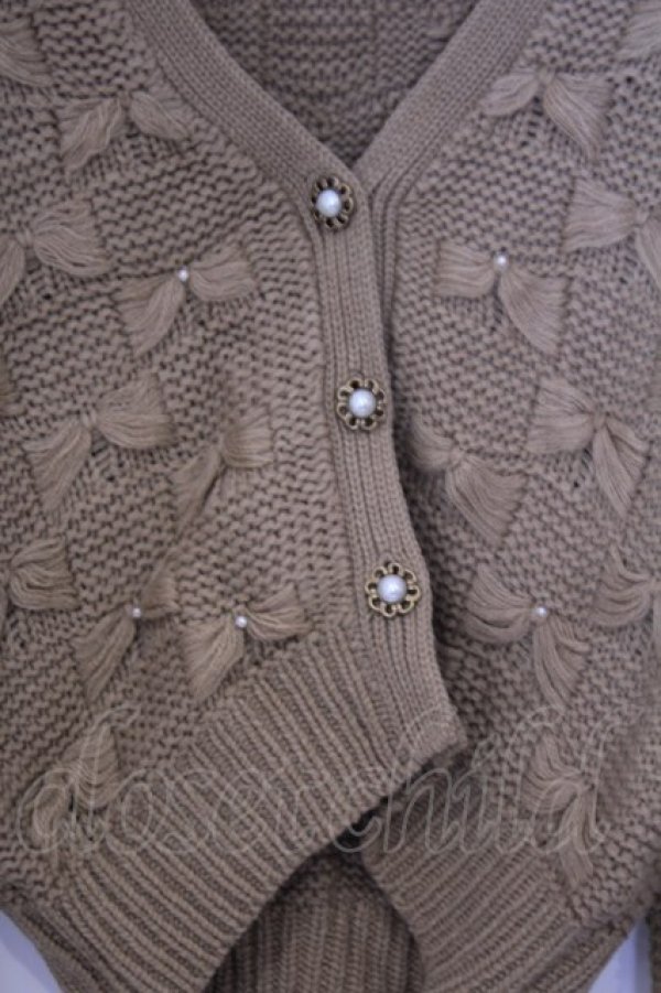 画像2: axes femme / リボンリボンニットカーディガン  ベージュ O-26-02-07-026-AX-TO-IG-OS (2)