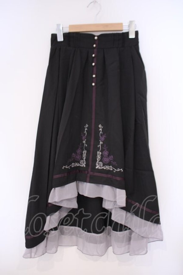 画像1: axes femme / 薔薇刺繍フィッシュテールスカート M クロ O-26-02-09-042-AX-SK-OW-OS (1)