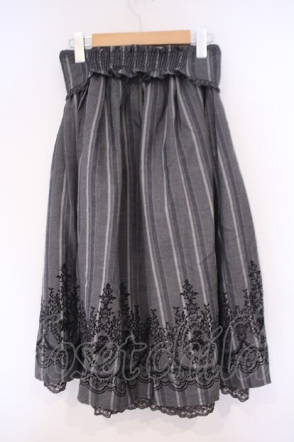 画像3: axes femme / 裾フロッキーローズストライプスカート M グレー O-26-02-09-053-AX-SK-OW-OS (3)