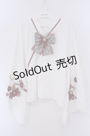 画像: Amavel / 月夜の狐と寒椿 和風ブラウス  シロ×ワイン O-26-02-09-019-CA-BL-IG-OS