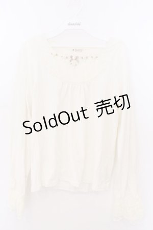 画像: axes femme / サテンローズデザインプルオーバー F キナリ O-26-02-10-017-AX-TO-OW-OS