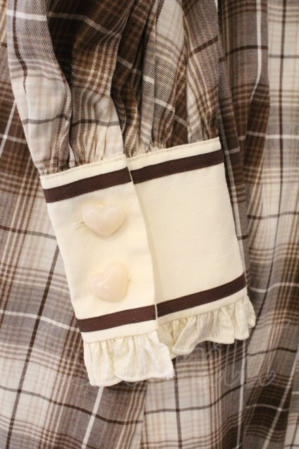 画像4: Hoshibako Works / シャンティクリーム・パティスリー　チェック柄クラシカルワンピース  ベージュ O-26-02-12-1044-LO-OP-OW-OS (4)