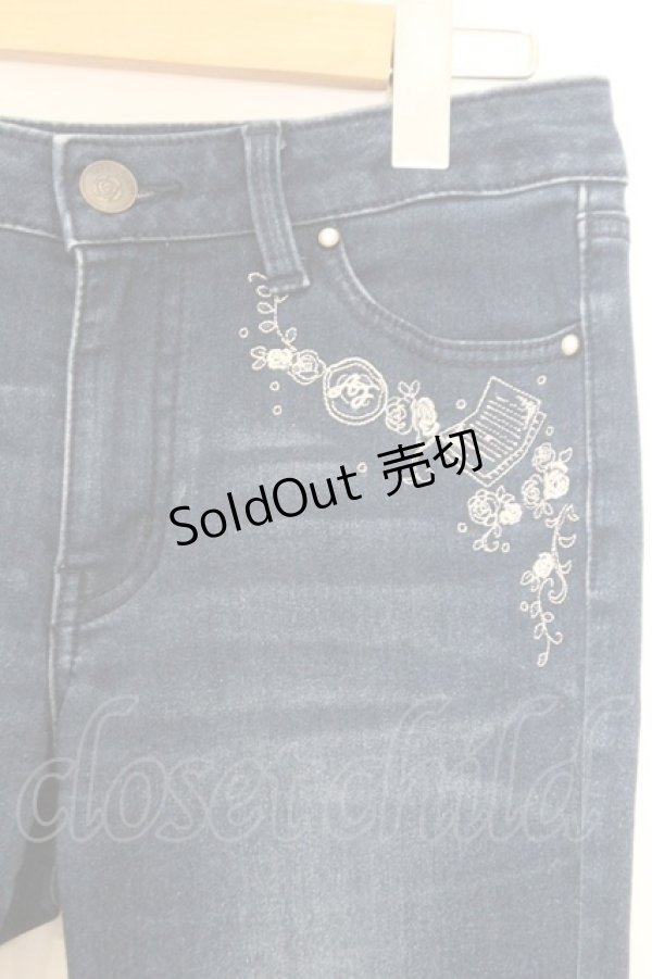 画像2: axes femme / お手紙刺繍デニムパンツ S インディゴ O-26-02-12-1048-AX-PA-YM-OS (2)