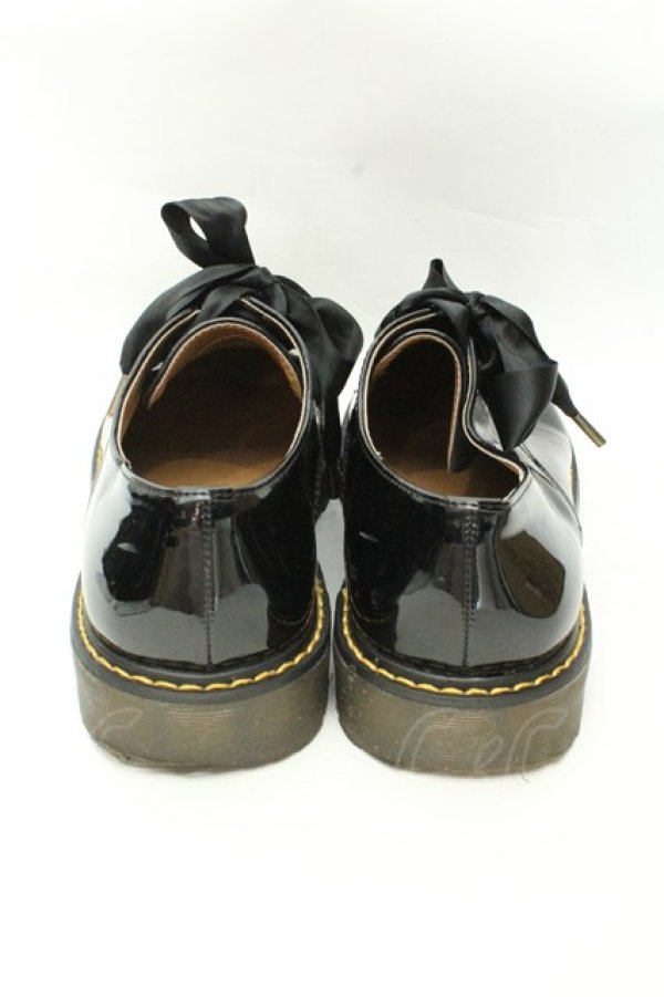 画像3: Fi.n.t / レースアップエナメルシューズ M クロ O-26-02-12-002-CA-SH-OW-OS (3)