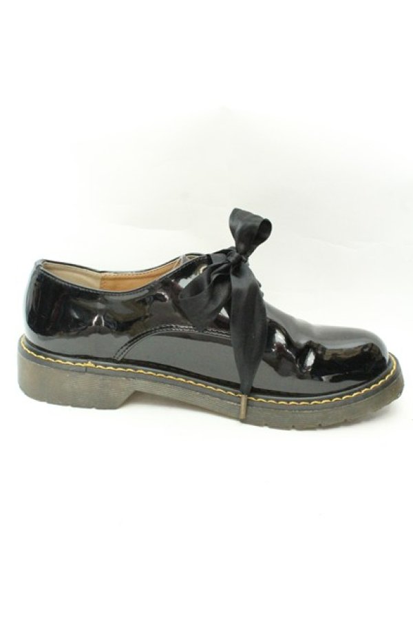 画像4: Fi.n.t / レースアップエナメルシューズ M クロ O-26-02-12-002-CA-SH-OW-OS (4)