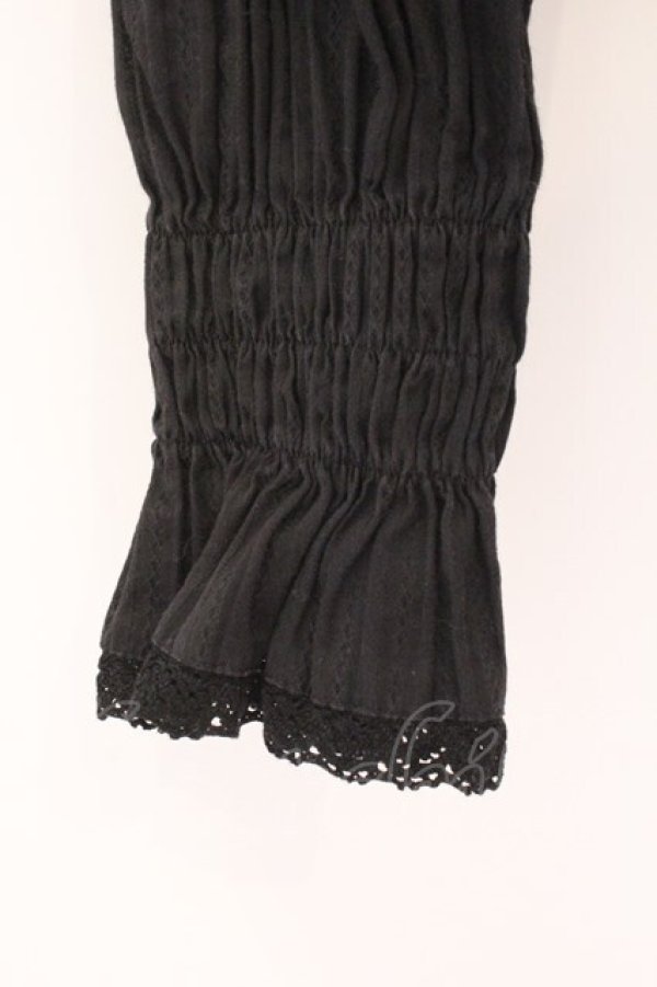 画像3: ALICE and the PIRATES / ダイナドロップブラウス  クロ O-26-02-14-007-PA-BL-OW-OS (3)