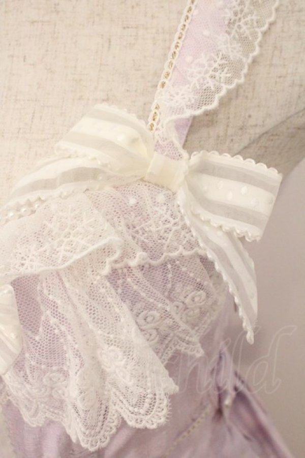 画像4: BABY,THE STARS SHINE BRIGHT / 雪の女王〜スノードームに秘めた「永遠」のカケラ〜柄ジャンパースカートI  ラベンダー O-26-02-16-030-BA-OP-OW-OS (4)