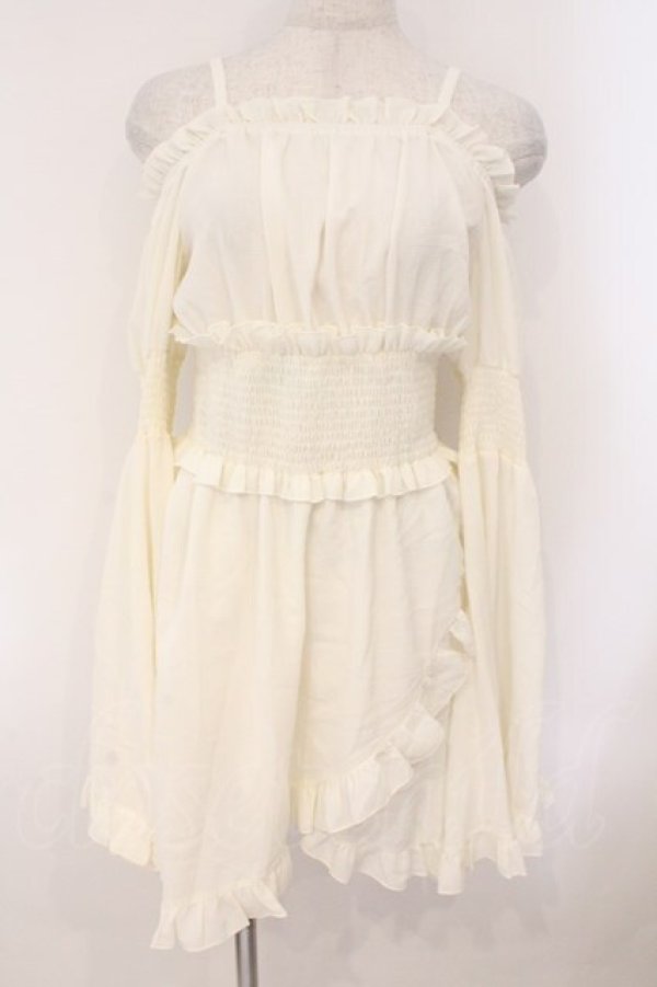 画像1: Qutie Frash / オフショルチュニック  オフホワイト O-26-02-16-040-QU-TO-IG-OS (1)