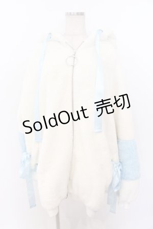 画像: TRAVAS TOKYO / シナモロールファーパーカー F シロ O-26-02-18-031-PU-JA-OW-OS