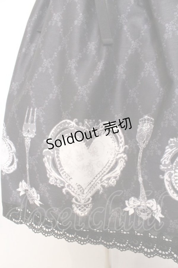 画像2: Enchantlic Enchantilly / トランプティータイム シャンタンジャンパースカート  クロ O-26-02-18-040-LO-OP-OW-OS (2)