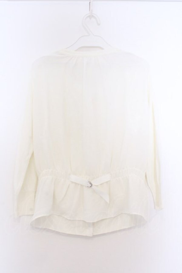 画像3: INGEBORG / カメリアプリントパールボタンカーディガン 3(9号) オフシロ O-26-02-18-1060-LO-TO-IG-OS (3)