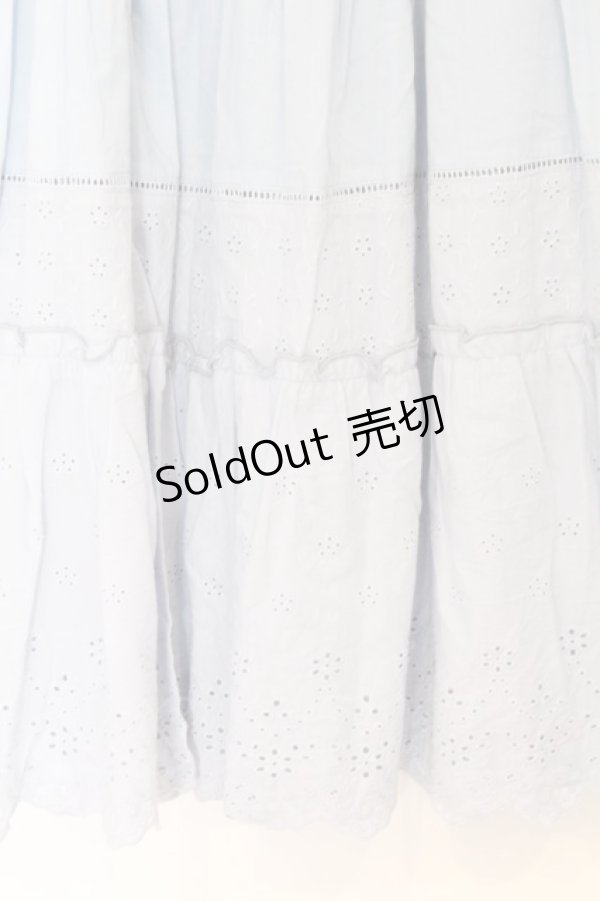 画像2: axes femme POETIQUE / コットンレースティアードスカート  サックス O-26-02-18-1015-AX-SK-IG-OS (2)