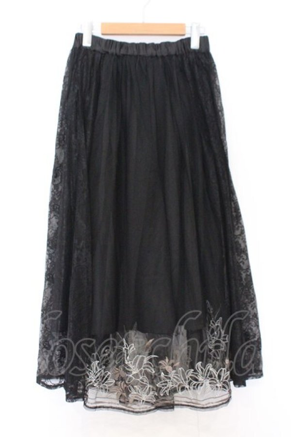 画像1: axes femme / リリー柄チュール刺繍スカート M クロ O-26-02-18-1026-AX-SK-IG-OS (1)