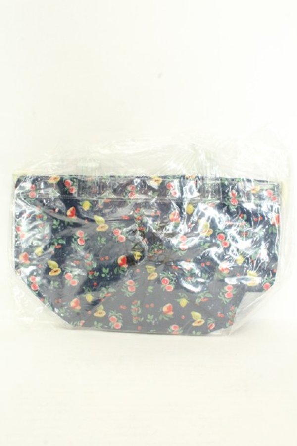 画像1: axes femme / ノベルティ巾着付きビニールバッグ  20th ネイビーフルーツ柄 O-26-02-19-040-AX-BG-IG-OS (1)