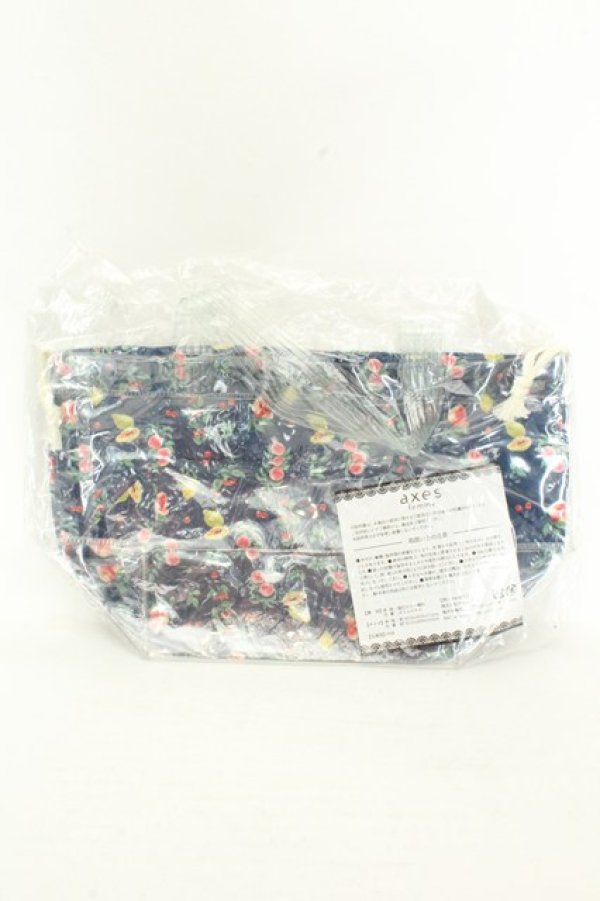 画像2: axes femme / ノベルティ巾着付きビニールバッグ  20th ネイビーフルーツ柄 O-26-02-19-040-AX-BG-IG-OS (2)