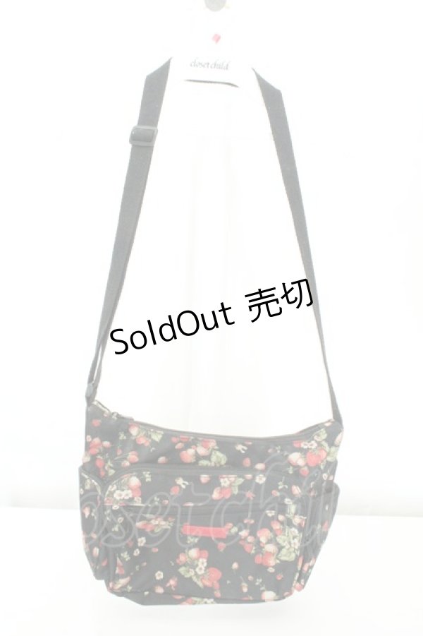 画像2: PINK HOUSE / 2019A/W ムック本 いちご柄ショルダーバッグ  クロ O-26-02-19-050-LO-BG-IG-OS (2)