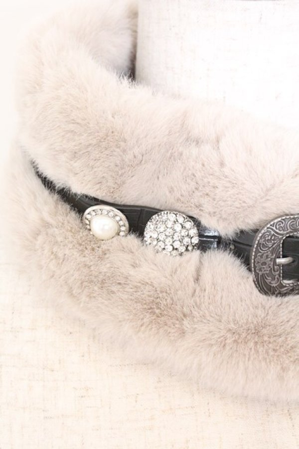 画像2: axes femme / ベルトファーティペット  ベージュ O-26-02-19-1001-AX-ZA-IG-OS (2)