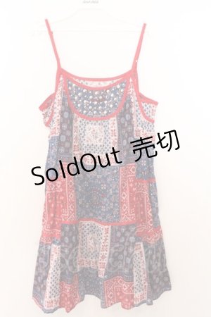 画像: Candy Stripper / バンダナ柄キャミワンピース 2 レッド系 O-26-02-19-1029-PU-OP-OW-OS