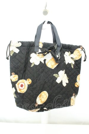 画像: KANEKO ISAO / カメリアパフュームプリントキルト巾着バッグ  クロ O-26-02-19-007-EL-BG-IG-OS