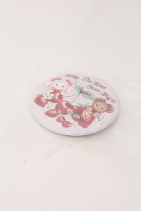画像1: BABY,THE STARS SHINE BRIGHT / くみゃちゃんのいちごとさくらんぼ缶バッジ  ピンク O-26-02-22-078-BA-AC-IG-OS (1)