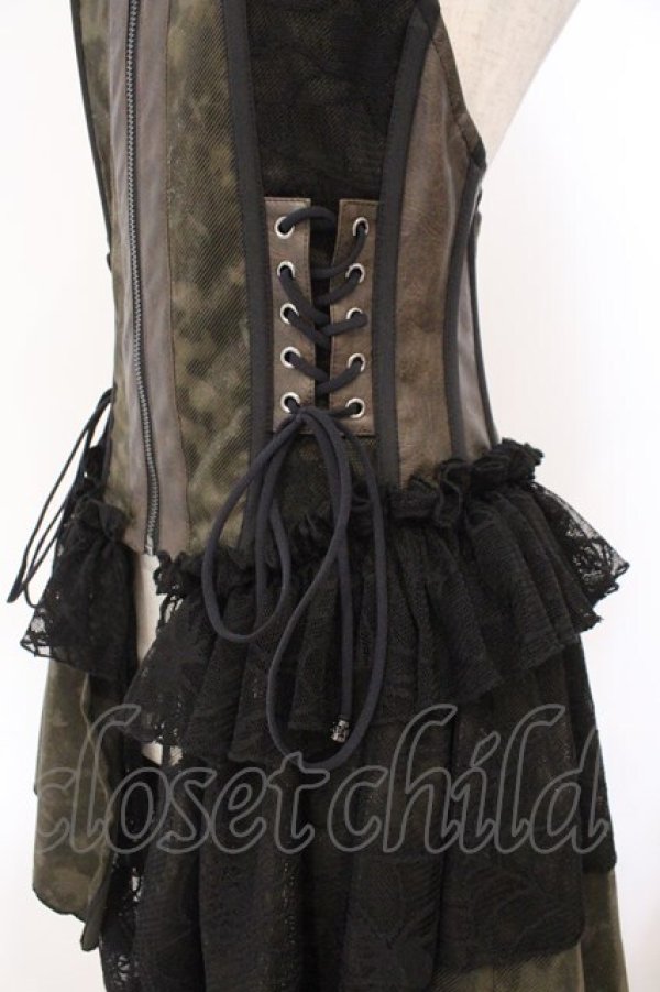 画像3: Qutie Frash / ホルターコルセットベスト  カーキ×カモフラージュ O-26-02-23-009-QU-JA-OW-OS (3)