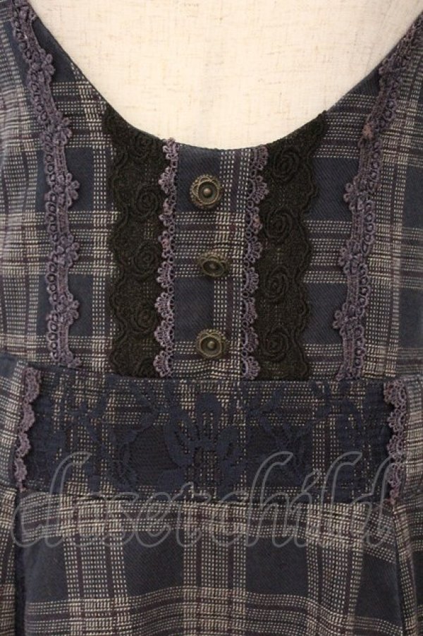 画像2: axes femme / ローズレース配色吊りスカート M クロ×ネイビー O-26-02-24-047-AX-SK-IG-OS (2)