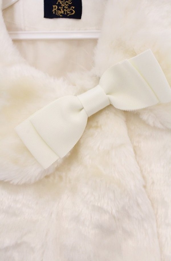 画像3: ALICE and the PIRATES / A/Pロゴジャガードファーケープ  アイボリー O-26-02-24-1017-PA-JA-IG-OS (3)