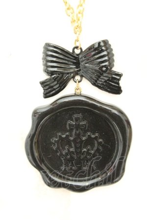 画像: Angelic Pretty / シーリングスタンプネックレス  クロ×ゴールド O-26-02-24-2042-AP-AC-OW-OS