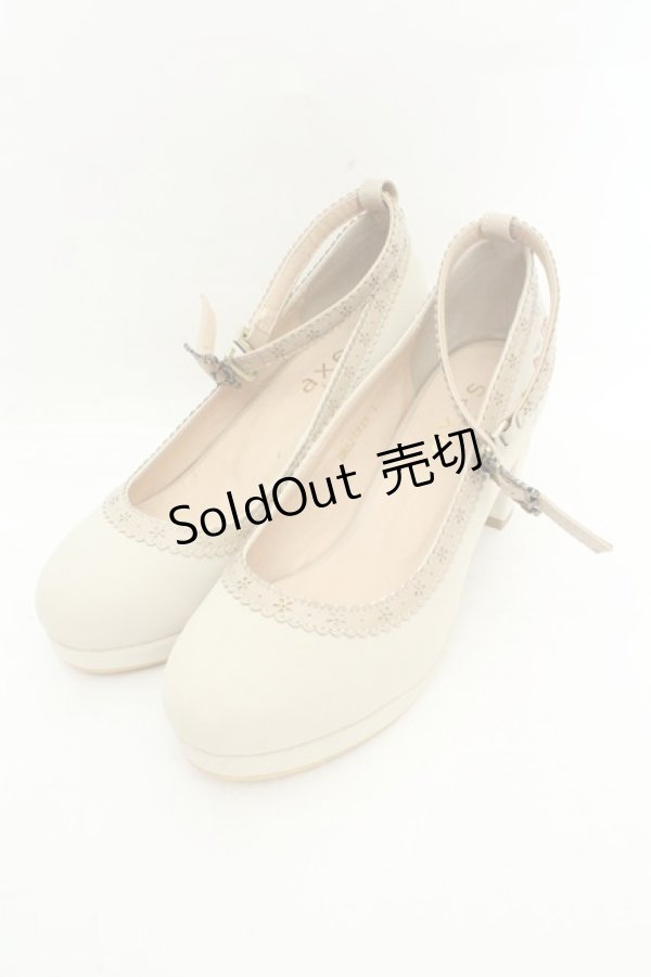 画像1: axes femme / 刺繍スカラップパンプス L ベージュ O-26-02-26-1045-AX-SH-IG-ZT0312G (1)
