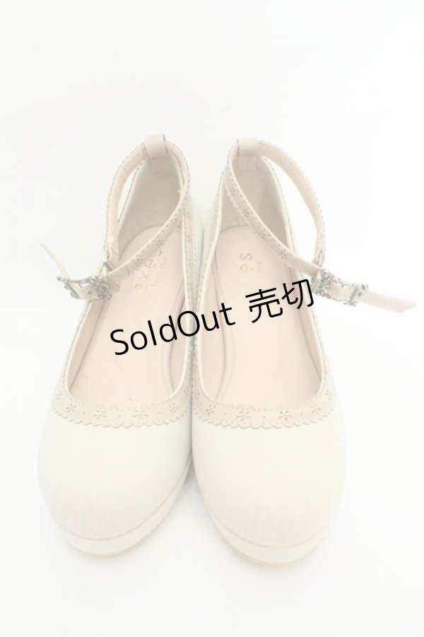 画像2: axes femme / 刺繍スカラップパンプス L ベージュ O-26-02-26-1045-AX-SH-IG-ZT0312G (2)