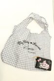 画像1: m petit by misako / サンリオキャラクターズコラボポーチ付きショッピングバッグ  クロ O-26-02-26-1078-LO-BG-OW-OS (1)