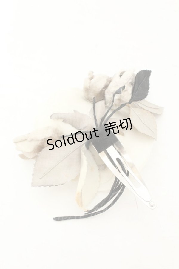 画像3: WONDERFUL WORLD / フラワーコサージュぱっちんピン  - O-26-02-26-1009-LO-AC-IG-OS (3)