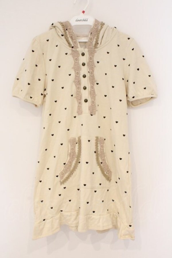 画像1: axes femme / ハート刺繍フードチュニ M アイボリー O-26-02-26-025-AX-TO-IG-OS (1)