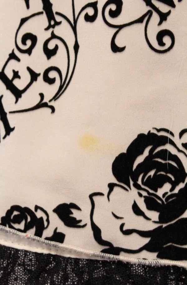 画像3: metamorphose / バラフロッキーAラインジャンパースカート  オフシロ×クロ O-26-03-02-016-ME-OP-IG-OS (3)