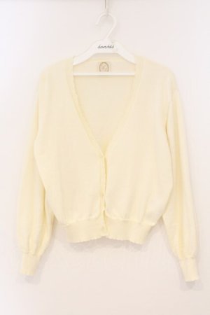 画像: F&A / シアーフラワー釦UVカットニットカーディガン F アイボリー O-26-03-03-055-LO-TO-OW-OS