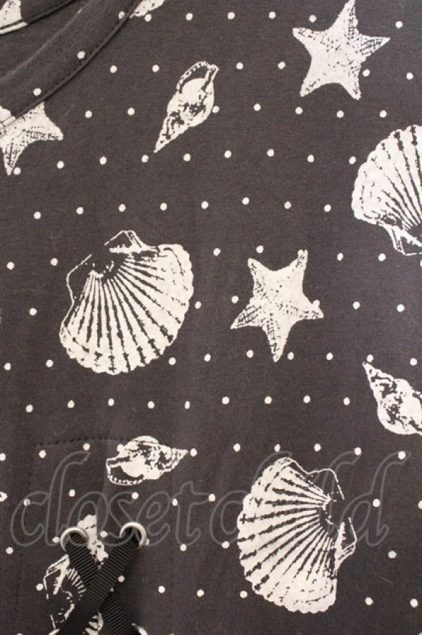 画像2: Candy Stripper / シェル柄カットワンピース 2 グレー O-26-03-04-060-PU-OP-IG-OS (2)