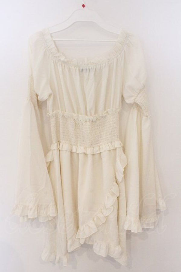 画像2: Qutie Frash / オフショルチュニック  ホワイト O-26-03-06-048-QU-TO-IG-OS (2)