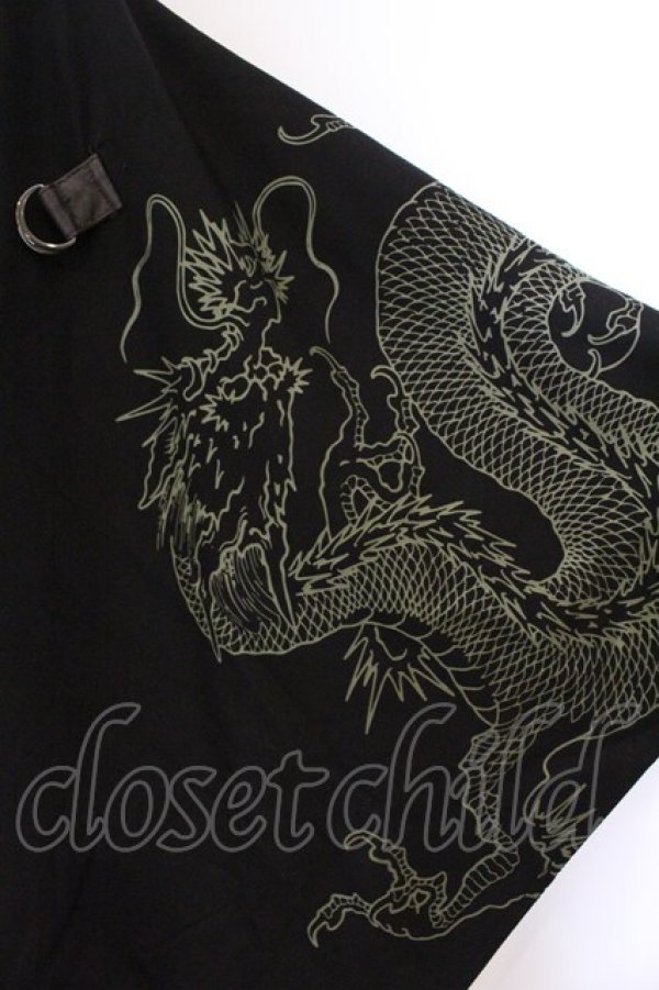 画像2: Qutie Frash / 2025GW ノベルティ万能ポンチョ  ブラック×カーキ O-26-03-06-057-QU-TO-IG-OS (2)