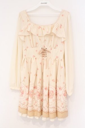 画像: LIZ LISA / エッフェル塔×メッセージ柄ワンピース  アイボリー O-26-03-06-002-LO-OP-IG-OS