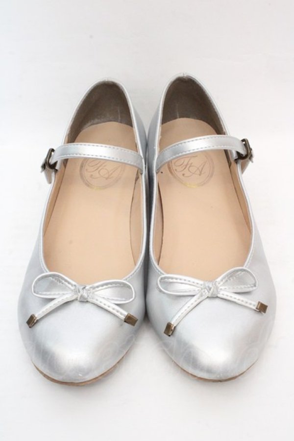 画像1: F&A / ストラップ付リボンバレエシューズ M シルバー O-26-03-07-069-LO-SH-IG-OS (1)