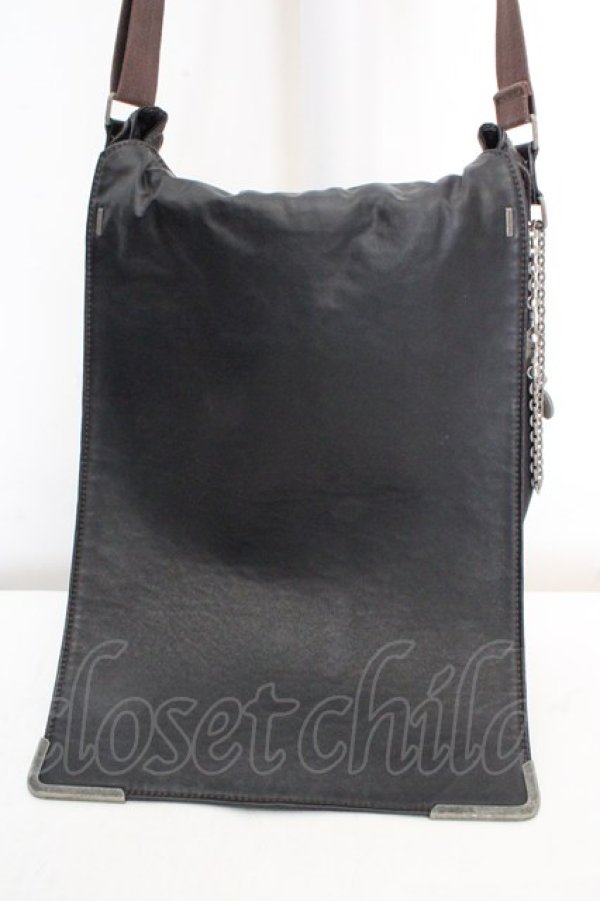 画像2: Jean Paul GAULTIER / チャーム付きメッセンジャーバッグ  ブラック O-26-03-07-020-GO-BG-YM-OS (2)