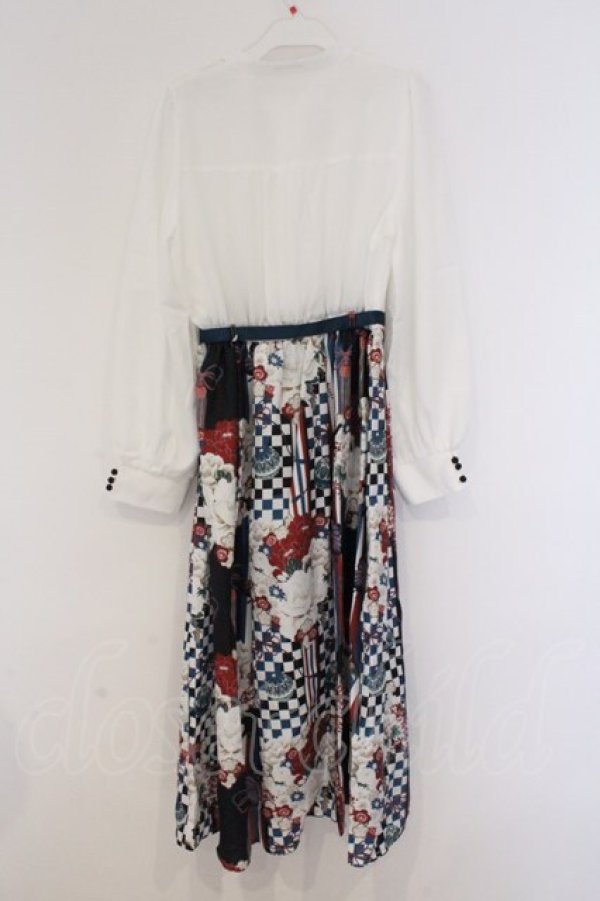 画像3: axes femme / 菊柄ワンピース F シロ O-26-03-08-009-AX-OP-OW-OS (3)