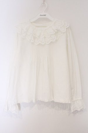 画像: PINK HOUSE / スカラップレース使いダンガリーブラウス  シロ O-26-03-09-027-LO-BL-IG-OS
