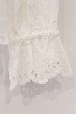 画像3: PINK HOUSE / スカラップレース使いダンガリーブラウス  シロ O-26-03-09-027-LO-BL-IG-OS (3)