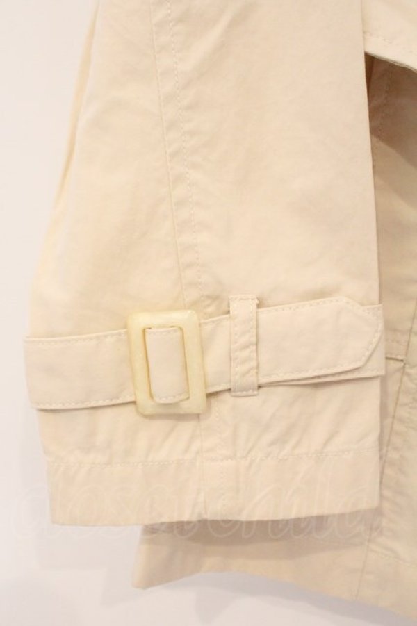 画像3: PINK HOUSE / ケープ風トレンチジャケット  アイボリー O-26-03-09-061-LO-JA-IG-OS (3)