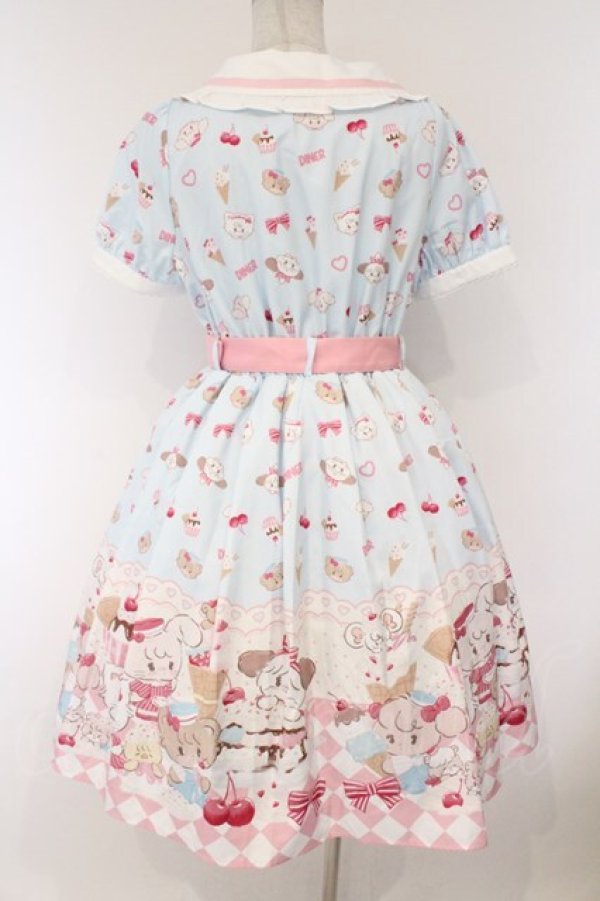 画像4: axes femme kawaii / mikko illustration × axes femme KAWAII ダイナーカフェワンピース  サックス O-26-03-09-005-AX-OP-IG-OS (4)