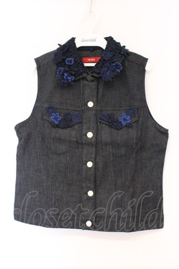 画像1: PINK HOUSE / フラワーモチーフデニムベスト  ブルー O-26-03-09-066-LO-TO-IG-OS (1)