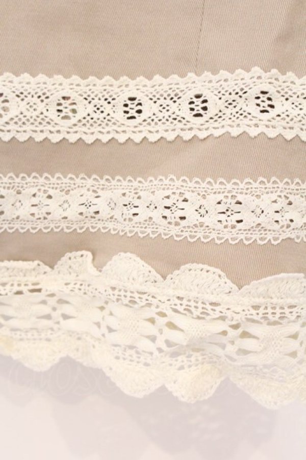 画像2: PINK HOUSE / 透かしレースビッグボタンボレロ  ベージュ O-26-03-09-072-LO-JA-IG-OS (2)