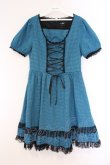 画像1: NieR Clothing / レースアップギンガムワンピース  ブルー×ブラック O-26-03-09-021-PU-OP-IG-OS (1)