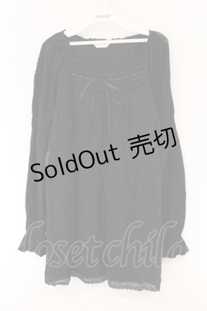 画像: PINK HOUSE / パフスリーブはしごレースチュニック  クロ O-26-03-10-030-LO-TO-IG-OS